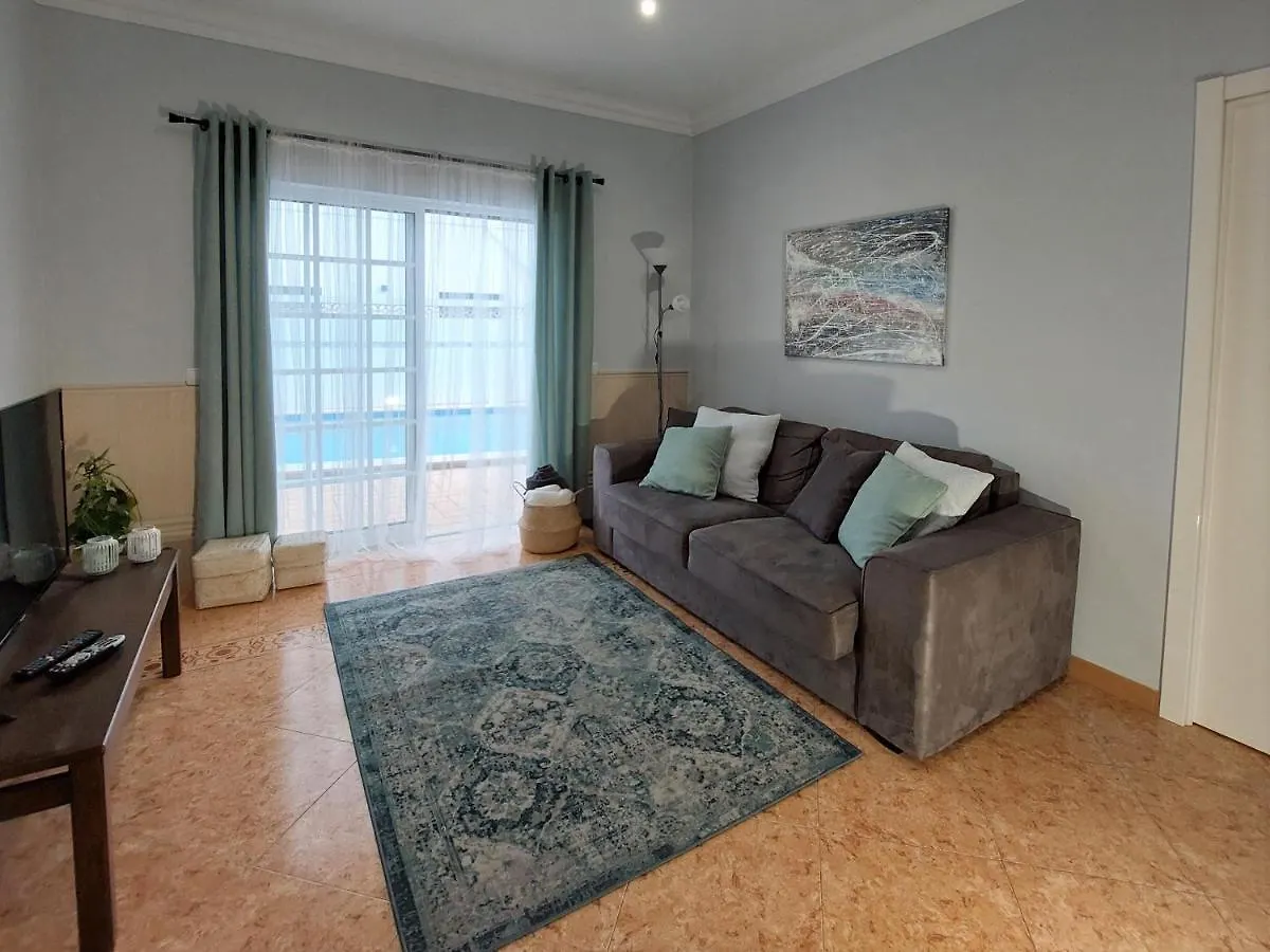 Villa Margot: Grande Moradia Com Piscina Olhao