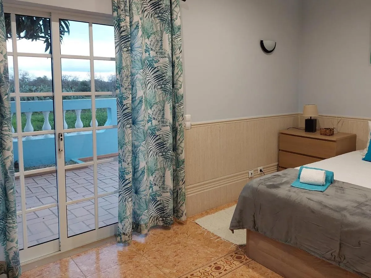 Villa Margot: Grande Moradia Com Piscina Olhao
