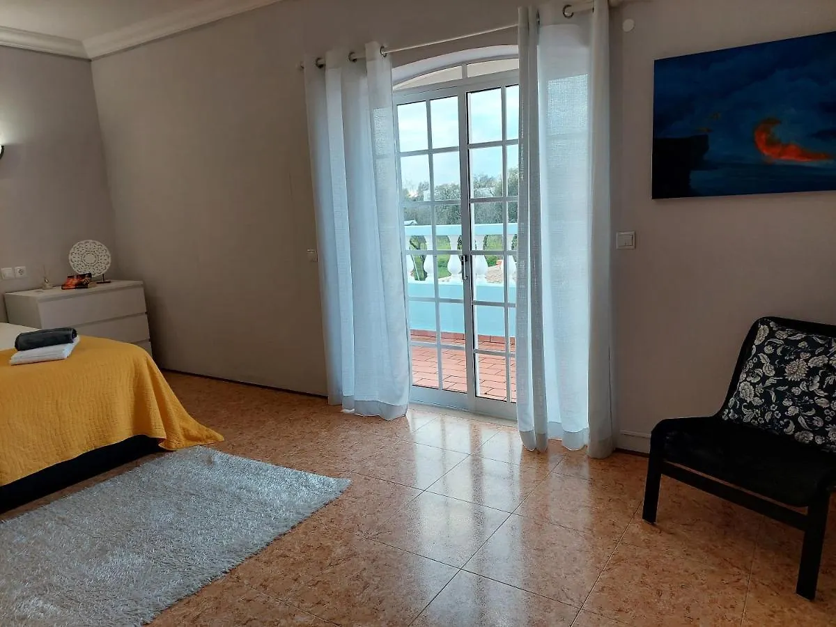 Villa Margot: Grande Moradia Com Piscina Olhao