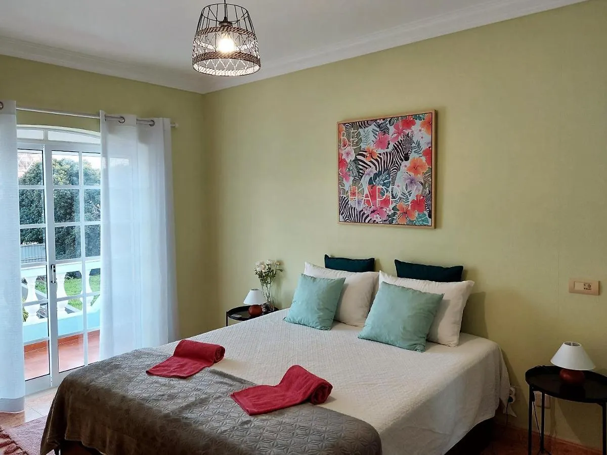 Villa Margot: Grande Moradia Com Piscina Olhao