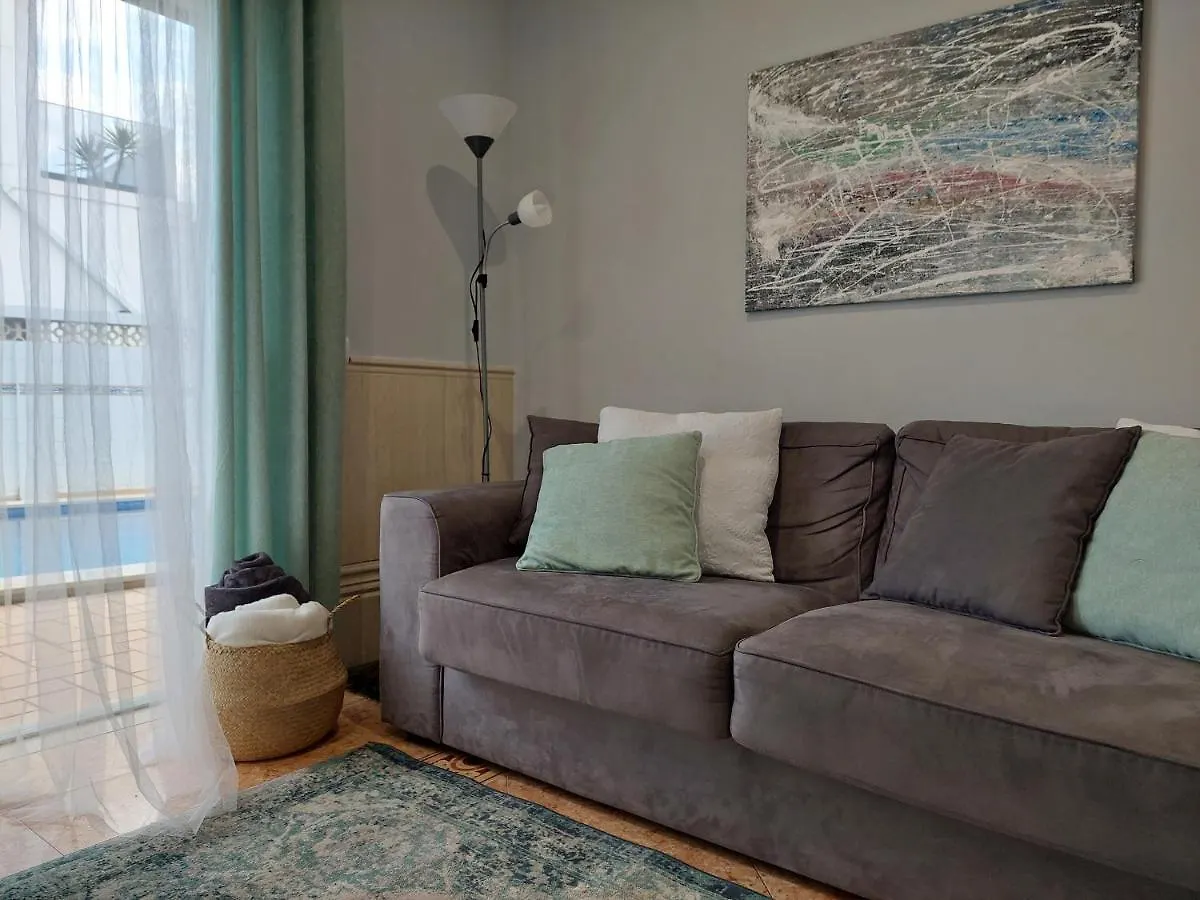 Villa Margot: Grande Moradia Com Piscina Olhao