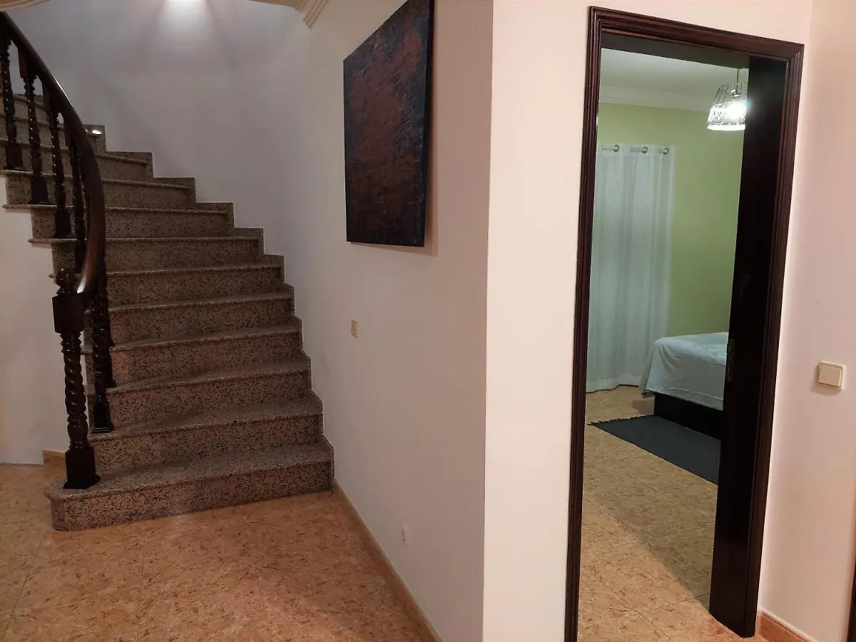 Villa Margot: Grande Moradia Com Piscina Olhao