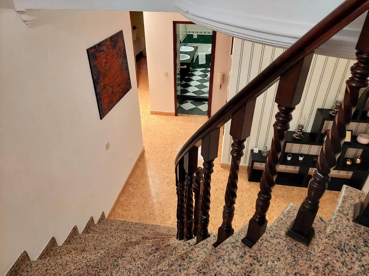 Villa Margot: Grande Moradia Com Piscina Olhao