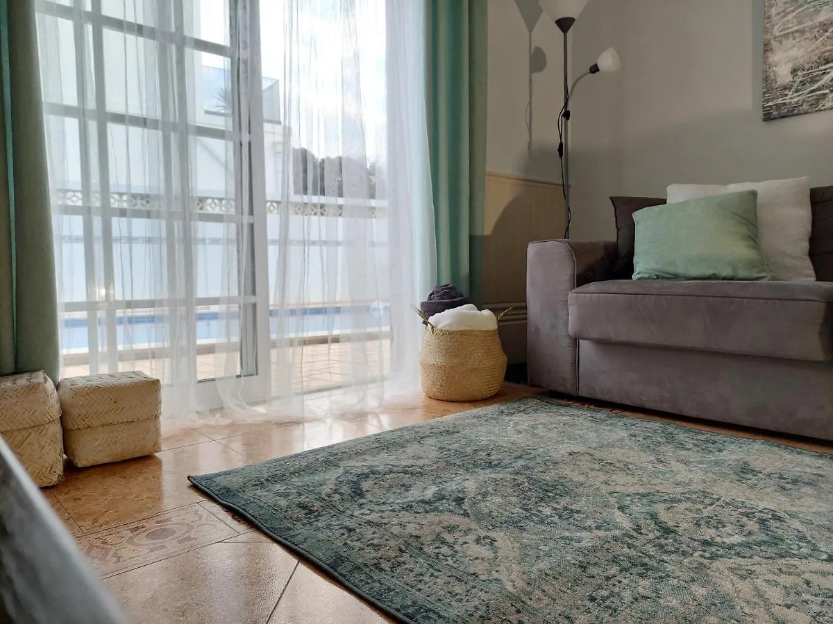 Villa Margot: Grande Moradia Com Piscina Olhao