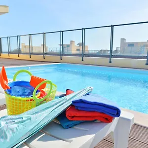 Floripes Luxury With Pool On Rooftop Olhão